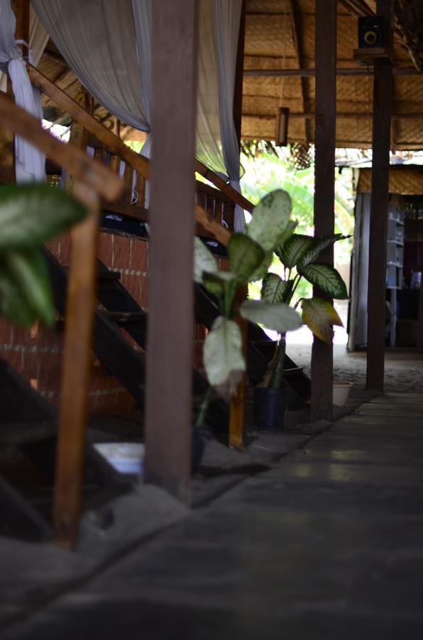 Sea Bird Beach Cafe & Cottages Morjim Luaran gambar