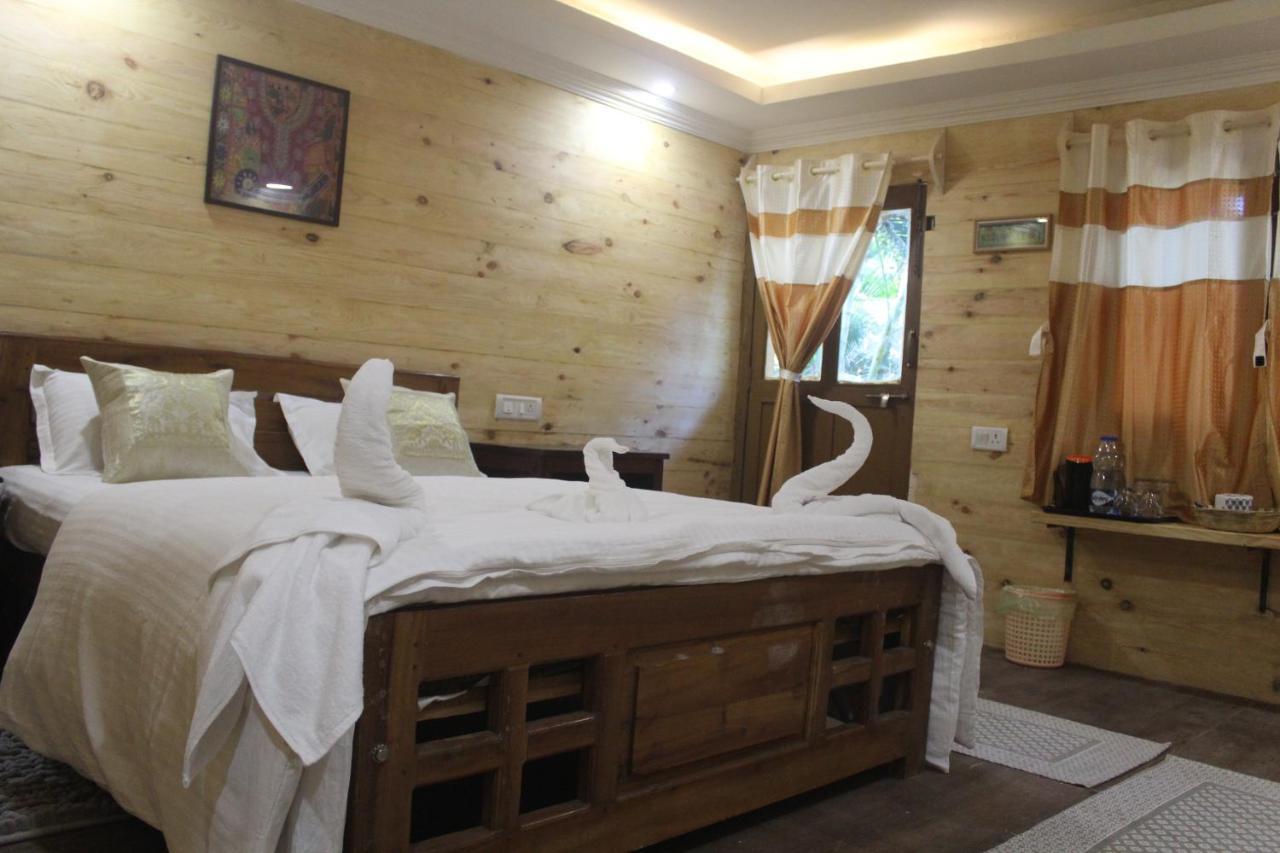 Sea Bird Beach Cafe & Cottages Morjim Luaran gambar